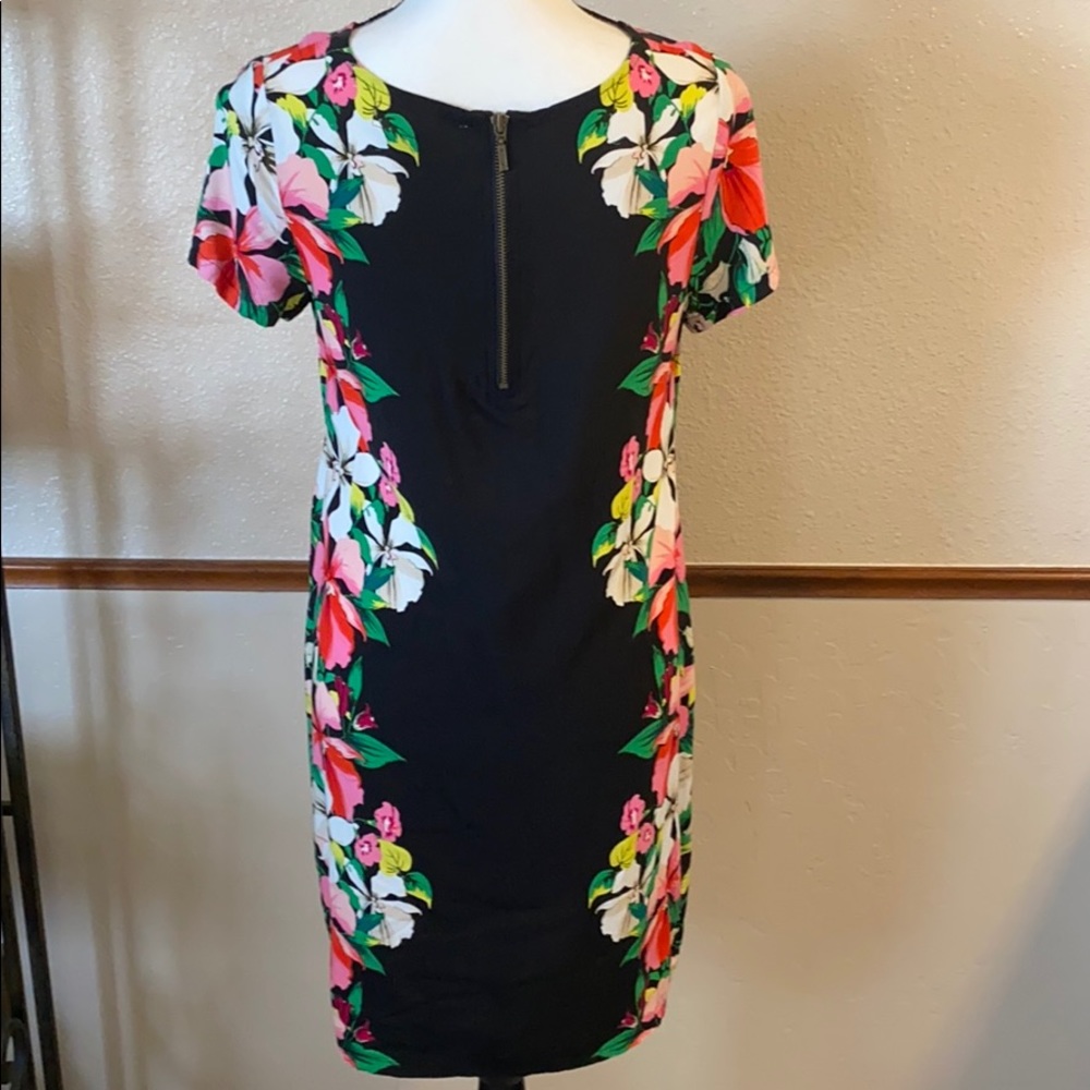 Old Navy Hawaiian Style Maternity Dress
